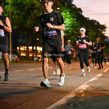 Runner Photo 3996744