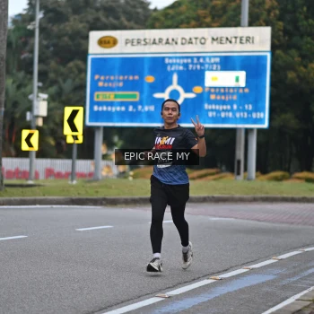 Runner Photo 3996754
