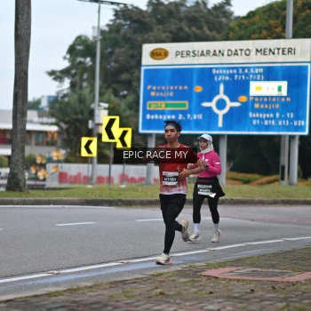 Runner Photo 3996761