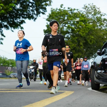 Runner Photo 3996763
