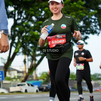 Runner Photo 3996790