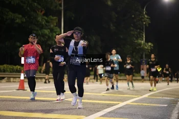 Runner Photo 3996799