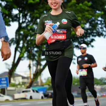 Runner Photo 3996813