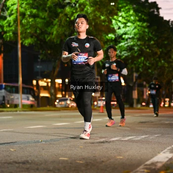 Runner Photo 3996819
