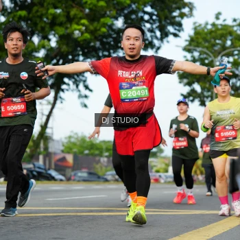 Runner Photo 3996852