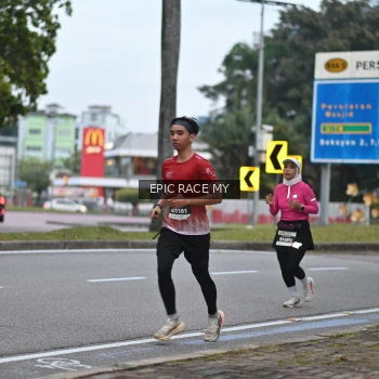 Runner Photo 3996854