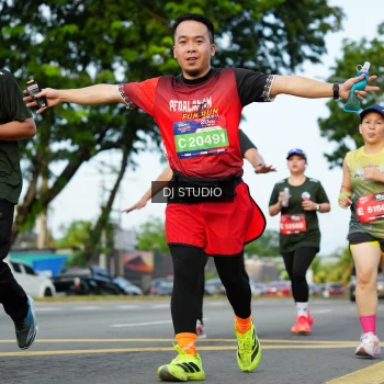 Runner Photo 3996868