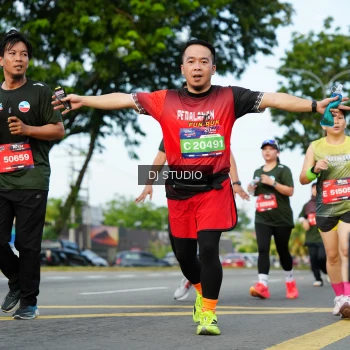 Runner Photo 3996882