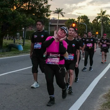 Runner Photo 3996895