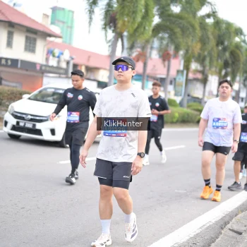 Runner Photo 3996943