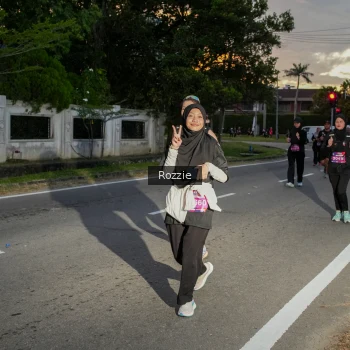 Runner Photo 3996986