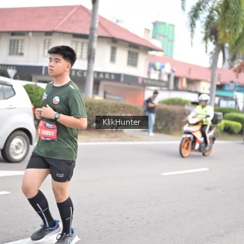 Runner Photo 3997008