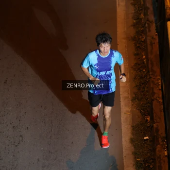 Runner Photo 3997010