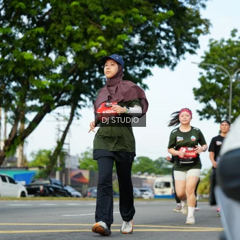 Runner Photo 3997013