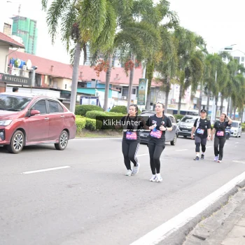 Runner Photo 3997019