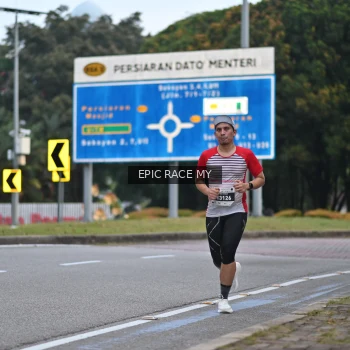 Runner Photo 3997020