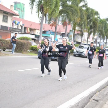 Runner Photo 3997023