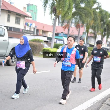 Runner Photo 3997053