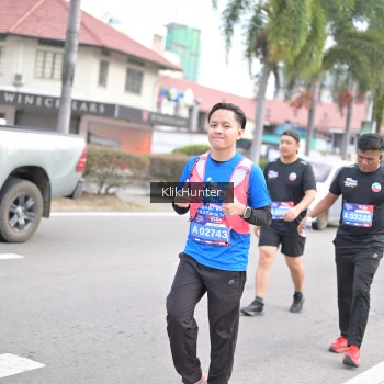 Runner Photo 3997060