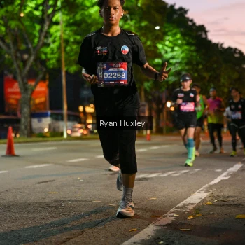 Runner Photo 3997105