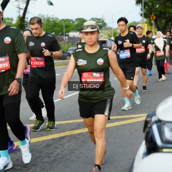 Runner Photo 3997113