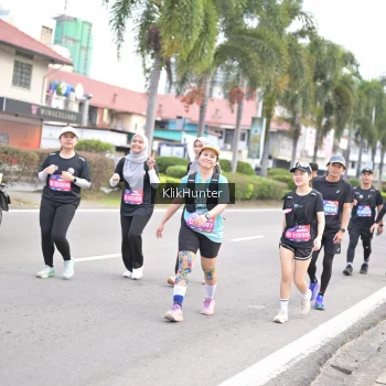 Runner Photo 3997123