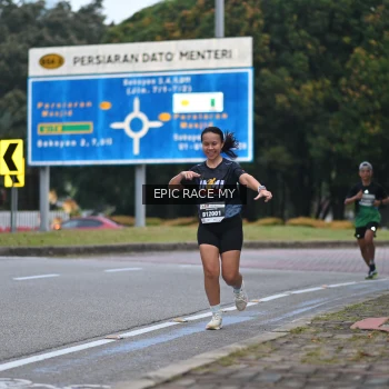 Runner Photo 3997177