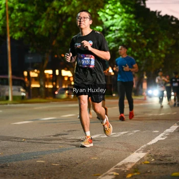 Runner Photo 3997191