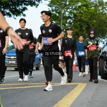 Runner Photo 3997260