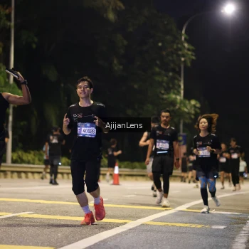 Runner Photo 3997274