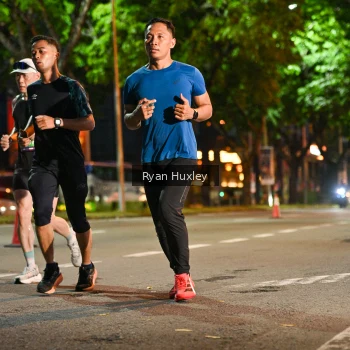 Runner Photo 3997275