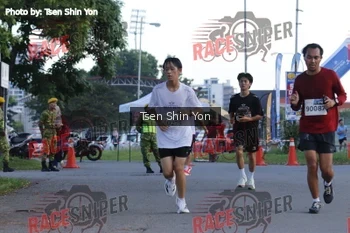 Runner Photo 399736