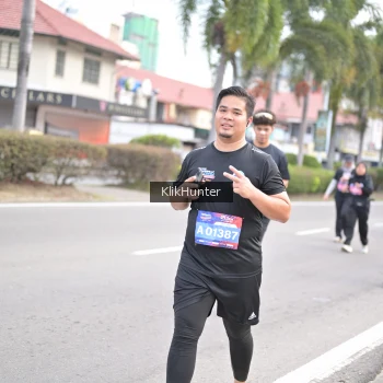 Runner Photo 3997454