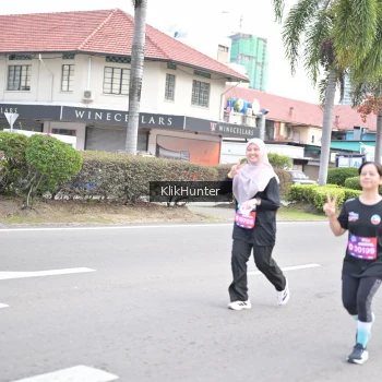 Runner Photo 3997502