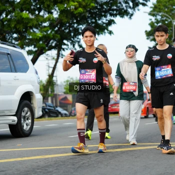 Runner Photo 3997509