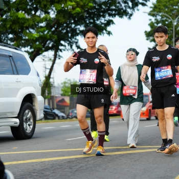Runner Photo 3997522
