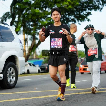 Runner Photo 3997532