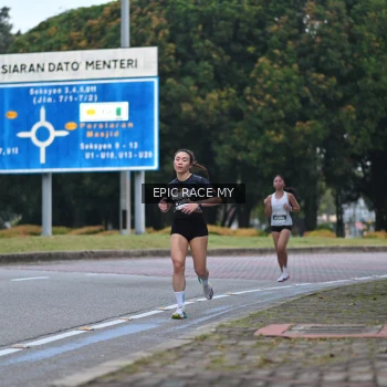 Runner Photo 3997533