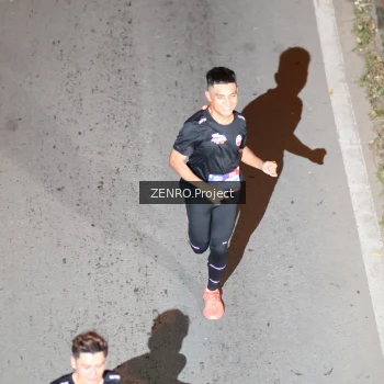 Runner Photo 3997544