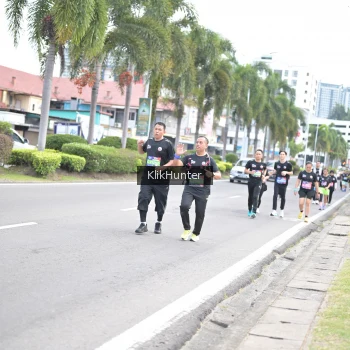 Runner Photo 3997569