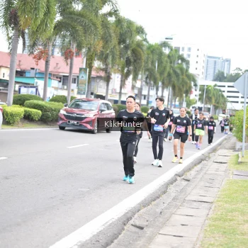 Runner Photo 3997583
