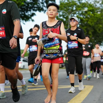 Runner Photo 3997595