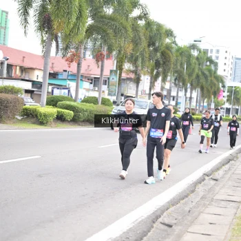 Runner Photo 3997596
