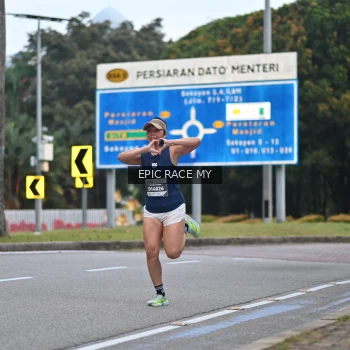 Runner Photo 3997611