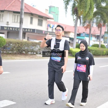 Runner Photo 3997621