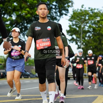 Runner Photo 3997660