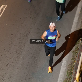 Runner Photo 3997663