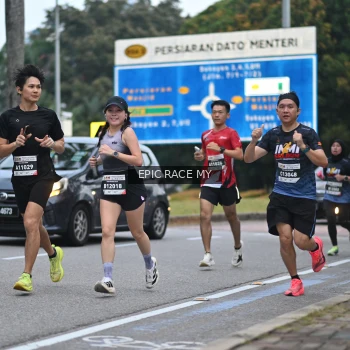 Runner Photo 3997685