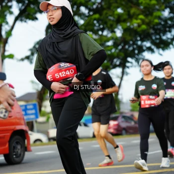 Runner Photo 3997687