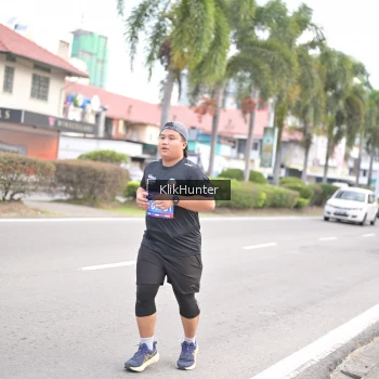 Runner Photo 3997690